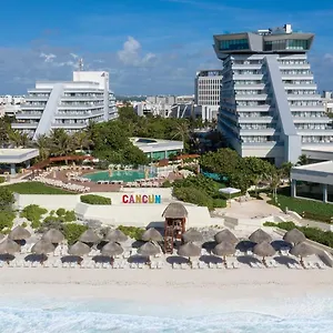 4* Курортный комплекс Park Royal